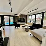 Coco * Sarajevo
