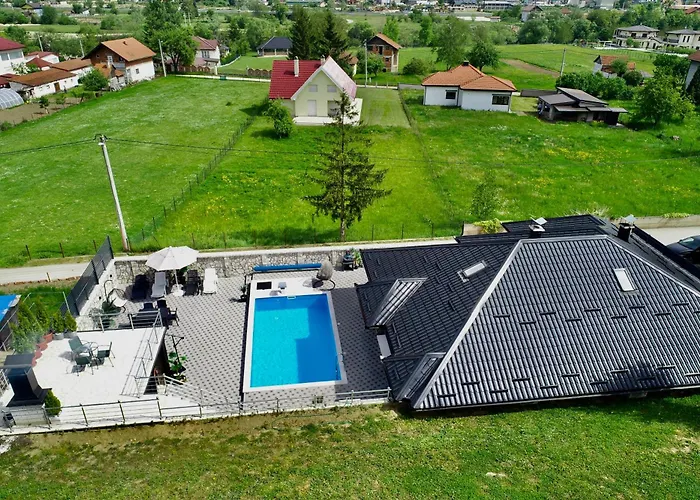 Coco * סראייבו